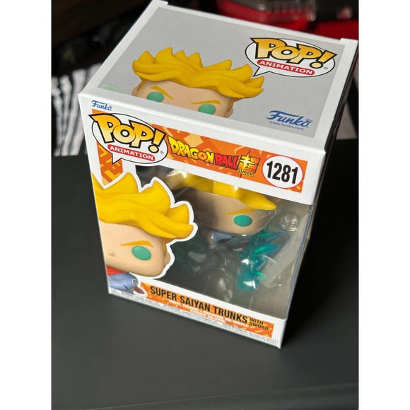 Funko Pop! Dragon Ball Super - Super Saiyan Trunks - Picture 6 of 9